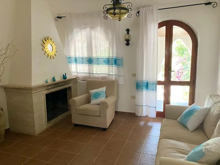 Holiday home Villa Elisa A Cinque Minuti Dalla Spiaggia Torre delle Stelle